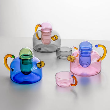 Théière et tasses en verre bicolores