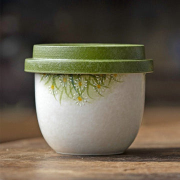 Hand-Painted Daisy Ceramic Coffee Cup with Lid - StillMug