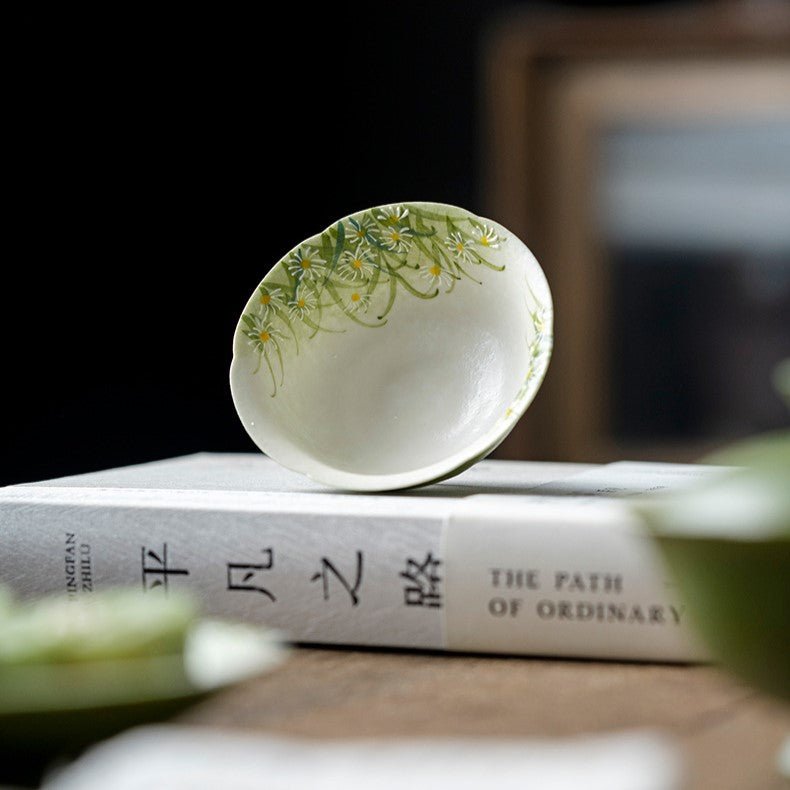 Hand-Painted Daisy Ceramic Tea & Coffee Collection - StillMug
